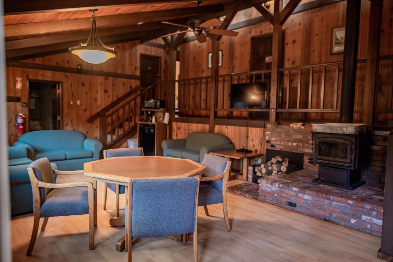 The Smith Creek Village Outdoor Hotel At Silver Falls State Park Sublimity 外观 照片
