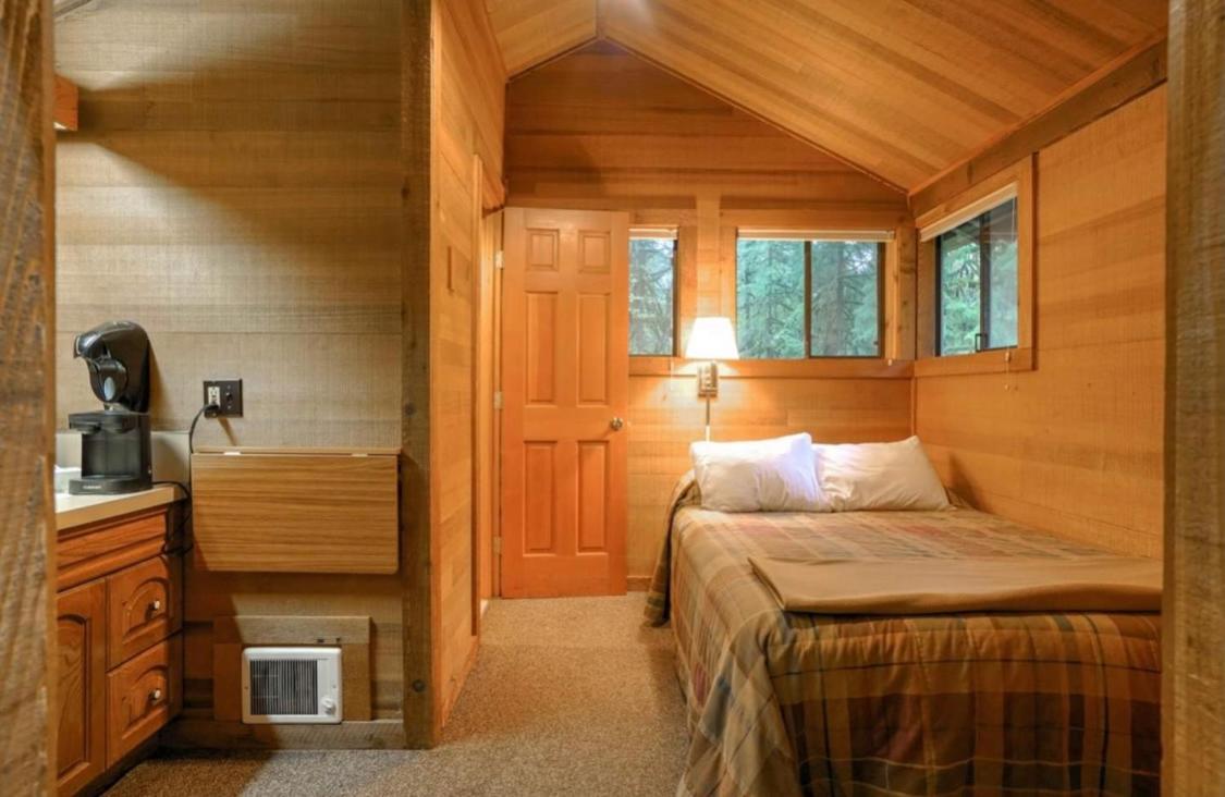 The Smith Creek Village Outdoor Hotel At Silver Falls State Park Sublimity 外观 照片