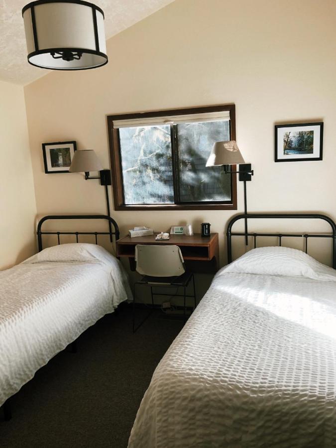 The Smith Creek Village Outdoor Hotel At Silver Falls State Park Sublimity 外观 照片