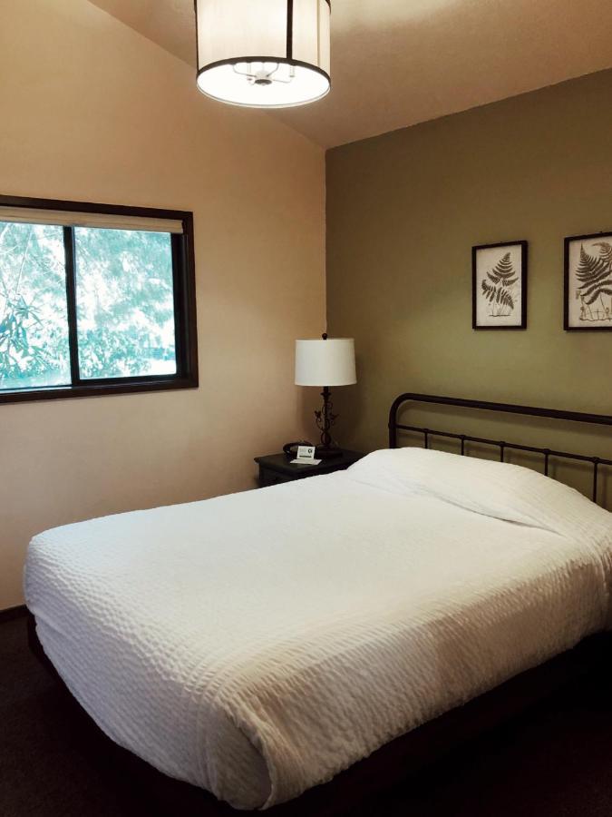 The Smith Creek Village Outdoor Hotel At Silver Falls State Park Sublimity 外观 照片