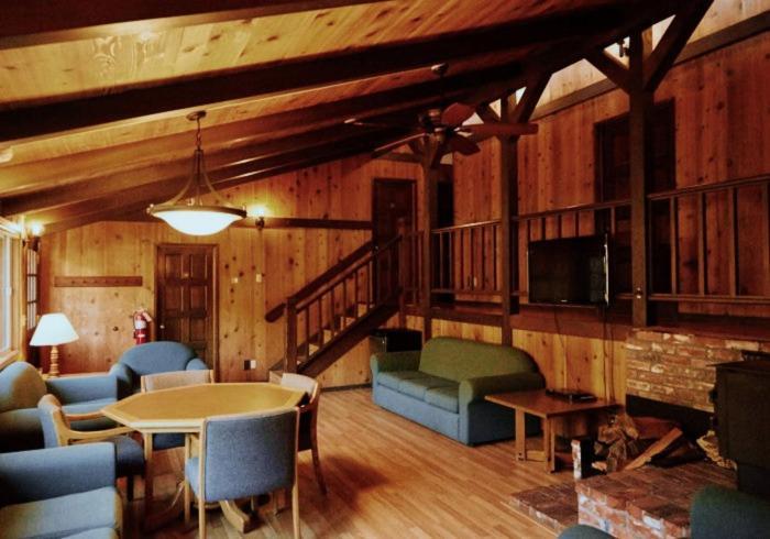 The Smith Creek Village Outdoor Hotel At Silver Falls State Park Sublimity 外观 照片