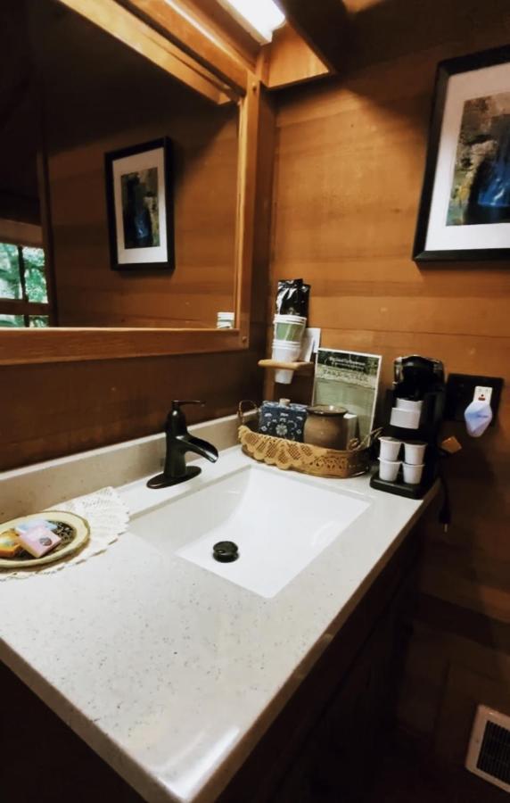 The Smith Creek Village Outdoor Hotel At Silver Falls State Park Sublimity 外观 照片
